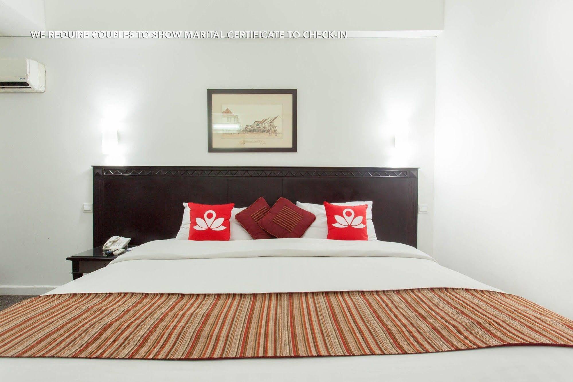 Zen Premium Menteng Syariah Джакарта Екстериор снимка