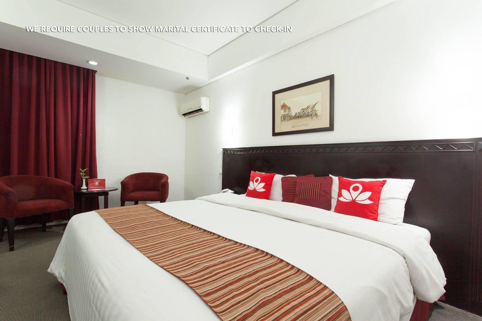 Zen Premium Menteng Syariah Джакарта Екстериор снимка